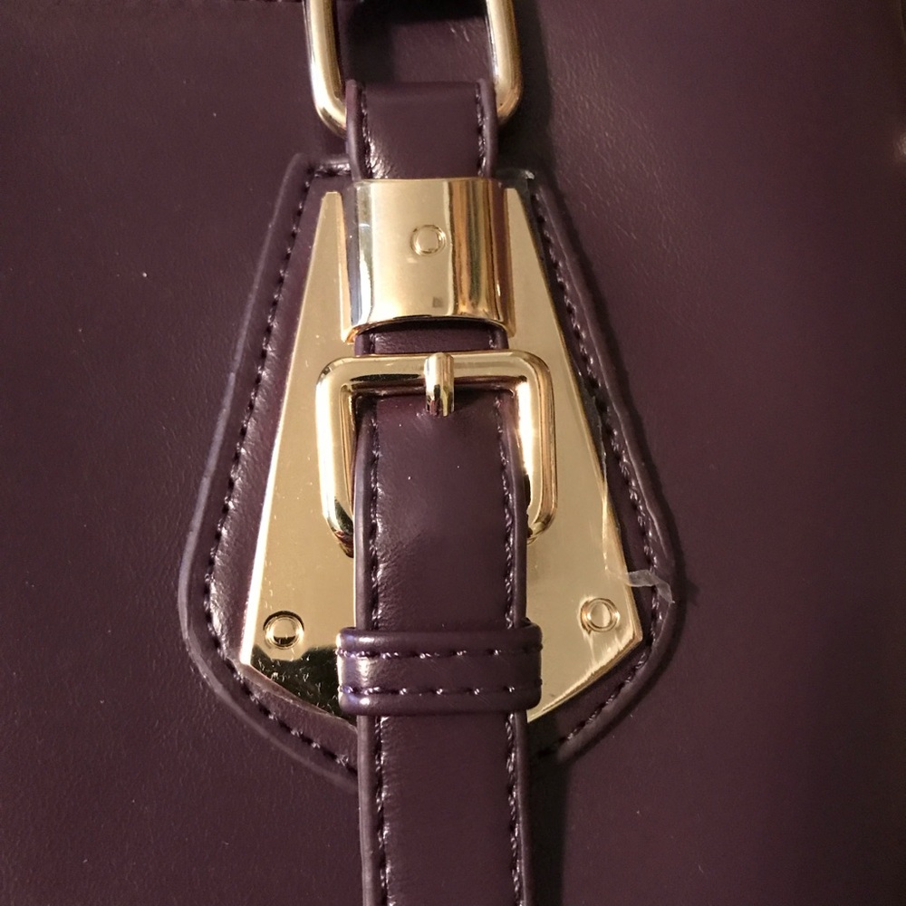 Luxurious Purple Leather Shoulder Bag